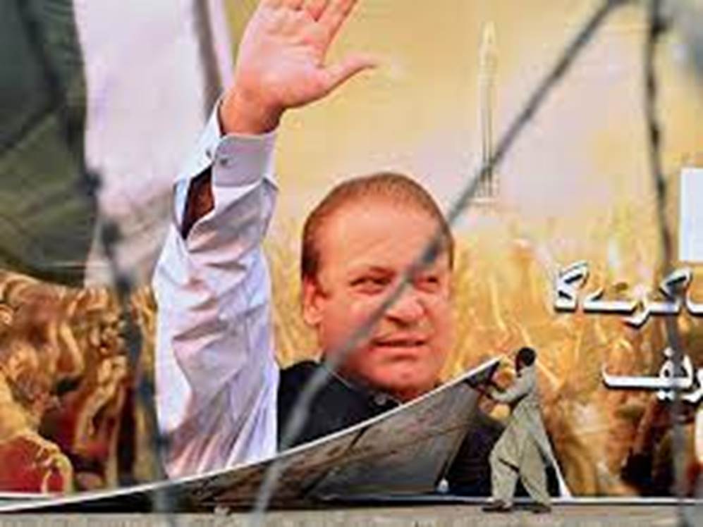 Pakistan's ex-PM Nawaz Sharif back from self-exile ahead of elections |  Nawaz Sharif News | Al Jazeera