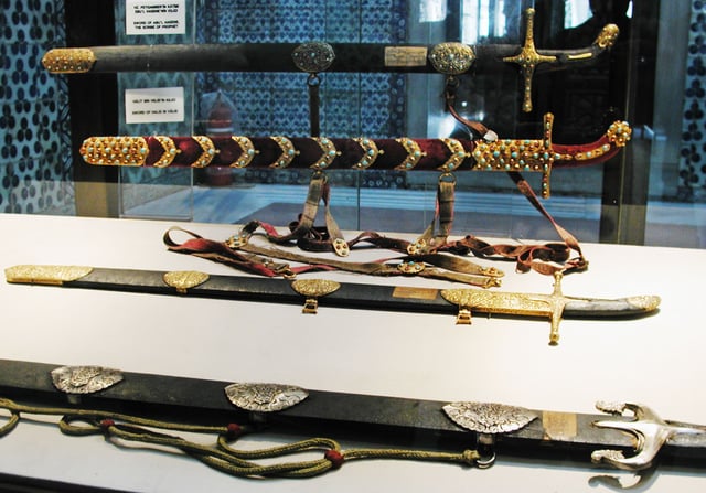 r/islam - The unbroken sword of Hazrat Khalid Bin al-Walid. Museum of Topkapi Istanbul