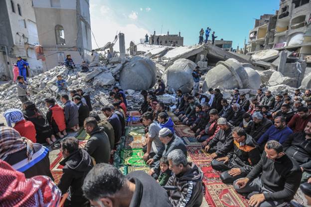 Ramadan in Gaza: Palestinians fast amid war, devastation and looming famine
