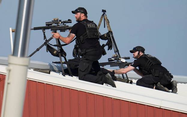 Police snipers