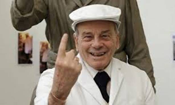 New Age | Legendary umpire Dickie Bird dies