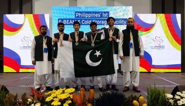 Pakistani students pose for camera after winning medals at the first International Nuclear Science Olympiad (INSO-2024) held in the Philippines from August 1 to 6, 2024. — APP