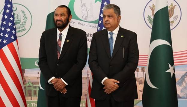 Pakistan’s Ambassador to the United States Rizwan Saeed Sheikh (right) honoured Congressman Alexander N Green with the prestigious Sitara-i-Khidmat at the Pakistan Embassy in Washington, US on September 9, 2024. — X/@PakinUSA